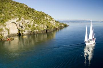 Maori Rock Carvings Sailing Trip in Taupo