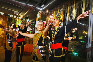 D'Place Buffet and Cultural Show