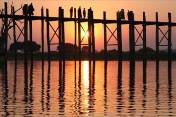 Sunset at U Bein Bridge Mandalay Evening Tour