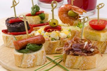 Gastronomic Experience: Wine, Jamon and Tapas Tasting in Barcelona