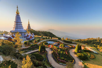 Small-Group Full-Day Tour of Doi Inthanon National Park From Chiang Mai