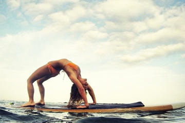 SUP Yoga Class at Medano Beach