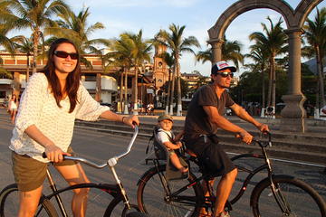 Private Tour: El Malecon Boardwalk Bike Ride