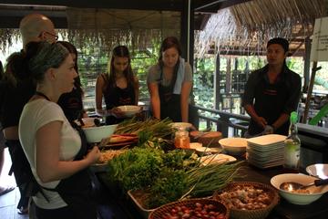 Full day cooking class with Luangprabang city tour (lunch included)