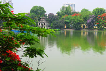 Half day private car &guide (Ha Noi City)