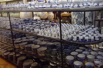 Half day visit Bat Trang ceramic village