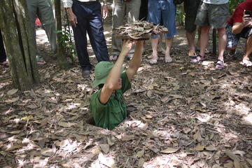 Historical Excursion Ho Chi Minh City and Cu Chi Tunnel and Water Puppet Show