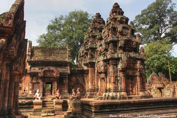 One day Banteay Srei, Phnom Kulen, Beng Mealea with lunch