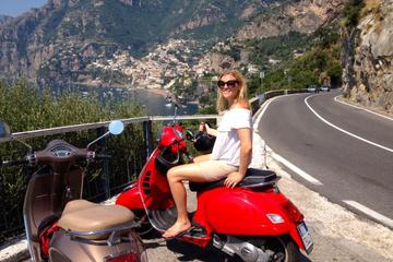 Vespa tour from Sorrento to Pompeii and Stabiae