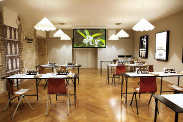 Perfume Creation Workshop in Paris
