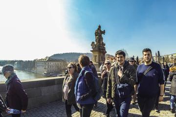 Small-Group Prague Walking Tour: Old Town, Wenceslas Square and Jewish Quarter
