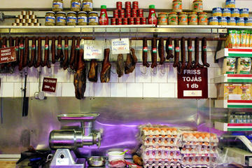 The Classic Budapest Gastro Experience with Wine Tasting
