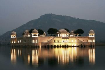 Explore the Luxurious Rich Heritage of India in 5 Days