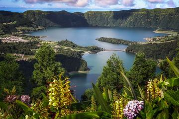 Azores - Amazing Day Tour Exploring 3 wonderful lakes