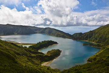 Private Half-Day Tour: Lagoa do Fogo with Liquor Tasting