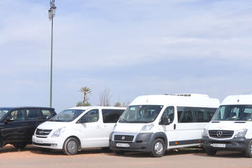 Private Arrival Transfer: Casablanca Airport to Marrakech Arrival Hotel