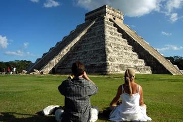 Chichen Itza Special Fall Equinox Tour from Cancun and Riviera Maya