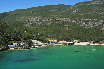Arrábida and Setúbal Private Full Day Sightseeing Tour from Lisbon