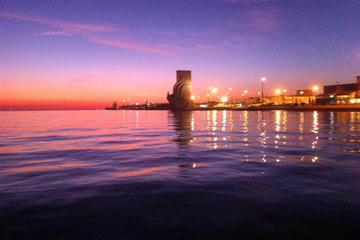 Lisbon by Night Private Sailing Tour with Sparkling Wine