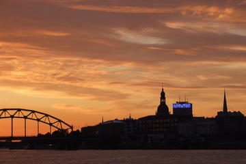 Riga Airport to Riga City Private Arrival Transfer