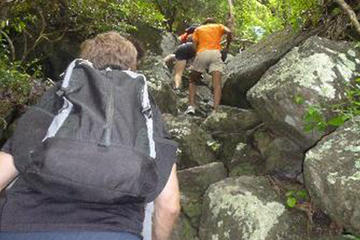 Piton hike tours