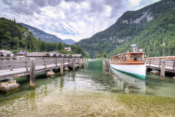 Private Eagle's Nest and King's Lake Tour including all Entrance Fees