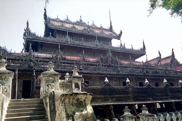 Private Full-Day Mandalay and Mingun Tour Including Boat Ride