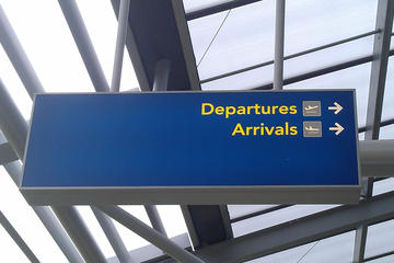Private Luxury Transfer: From or To Sir Seewoosagur Ramgoolam International Airport