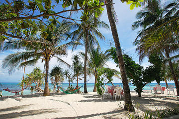 Private Island Boat Cruise and Lunch from Cebu City