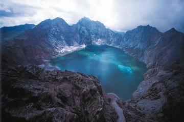 Private Mt. Pinatubo Crater Trekking in One Day from Manila