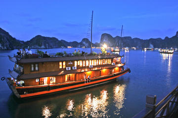 2-Day Halong Bay Luxury Boat Cruise with Kayaking