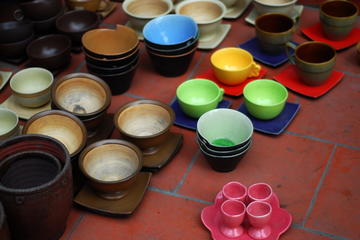 Bat Trang and Le Mat Traditional Village Tour from Hanoi