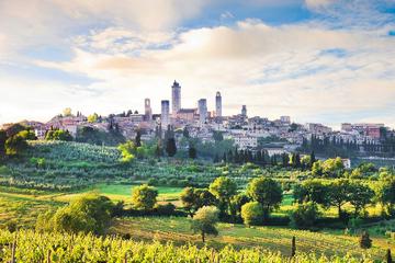 Independent Trip to San Gimignano from Florence with Private Transport