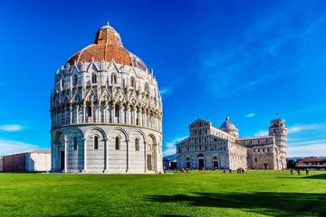 Private Pisa Piazza dei Miracoli Exhaustive walking tour with priority admission