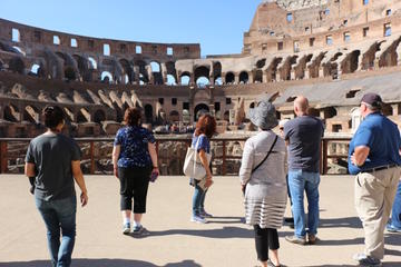 Colosseum Arena Floor Tour with Virtual Reality Domus Aurea Visit