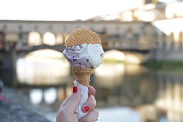 Delicious Florence: Evening Food Tour with Wine Tasting & Florentine Steak