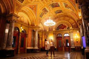 Historic Budapest: Sissi Era Private Tour