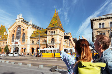Private Budapest 90-Minute Kick-Start Walking Tour