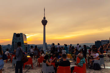 Private Tour: Discover the Magic of Kuala Lumpur by Night