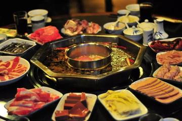 4 hours private Hai Di Lao hot pot dinner experience and nightlife tour