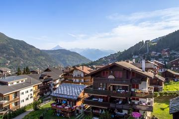 4-Day Switzerland Tour from Zurich Including Mt. Titlis Cable Car