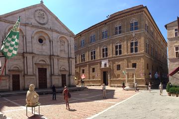 Private Pienza and Montepulciano Half-Day Trip from Siena