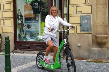 2HOURS PRAGUE TOUR on E-SCOOTER HUGO BIKE