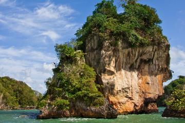 Los Haitises National Park Sightseeing Cruise from La Romana