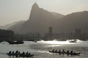 Sugar Loaf Mountain Canoe Tour in Rio de Janeiro