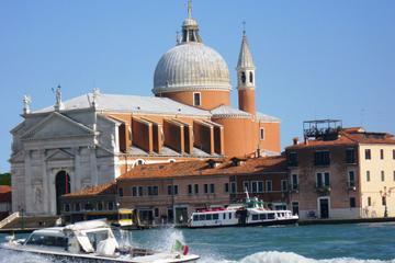 Private Arrival Transfer: Venice Train or Bus Stations to Venice Hotels