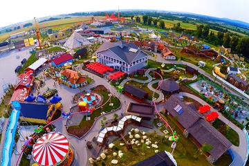 Energylandia Amusement Park: 8-hour Private Tour from Kraków