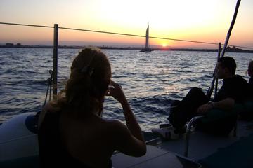 Malaga Sunset Cruise with Champagne and Restaurant Dinner
