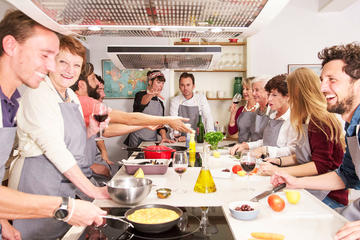 Palma de Mallorca Spanish Cooking Class and Sightseeing Boat Tour