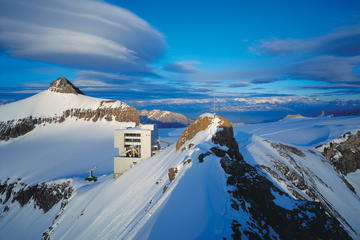Full-Day Swiss Alps Glacier Adventure Tour from Montreux
